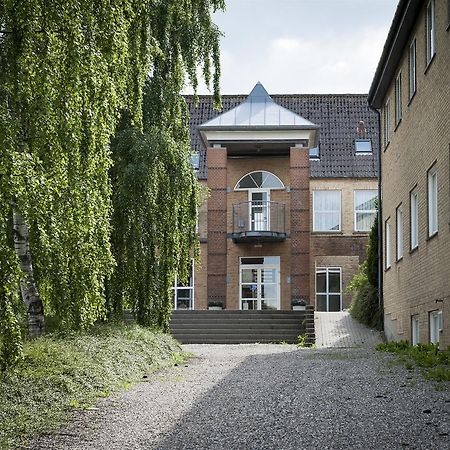 Benniksgaard Anneks Hostel กรอสตีน ภายนอก รูปภาพ