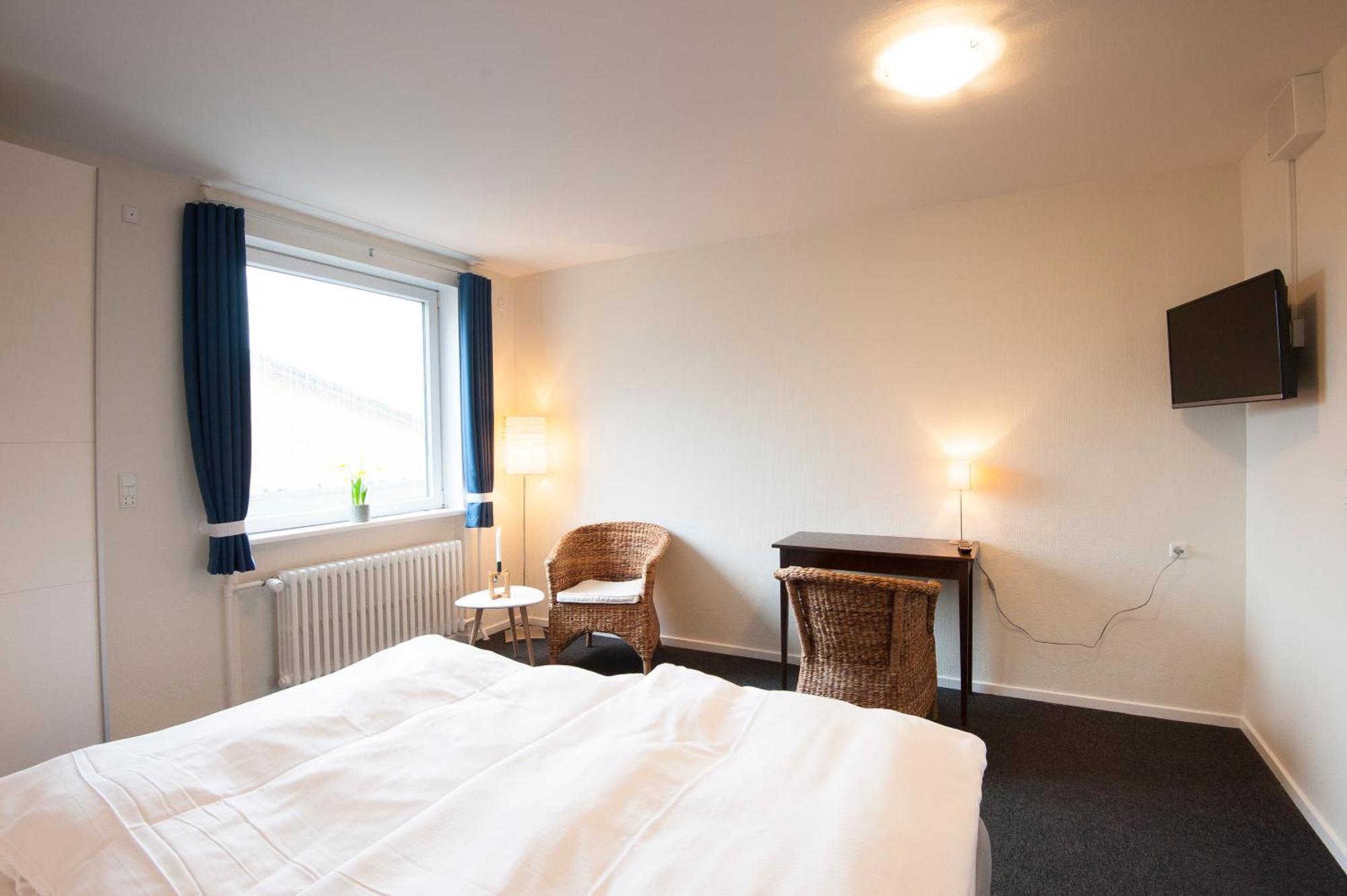 Benniksgaard Anneks Hostel กรอสตีน ภายนอก รูปภาพ