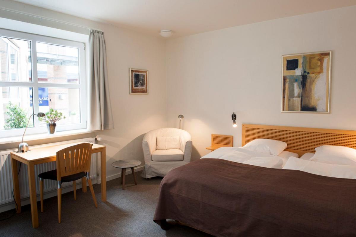 Benniksgaard Anneks Hostel กรอสตีน ภายนอก รูปภาพ
