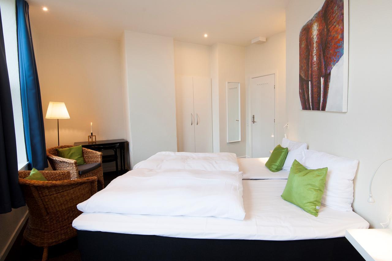 Benniksgaard Anneks Hostel กรอสตีน ภายนอก รูปภาพ