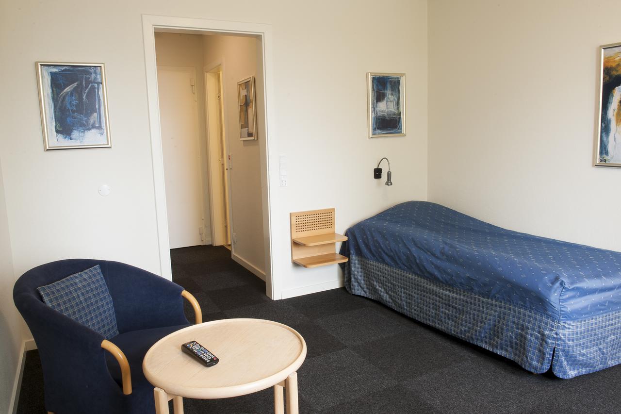 Benniksgaard Anneks Hostel กรอสตีน ภายนอก รูปภาพ